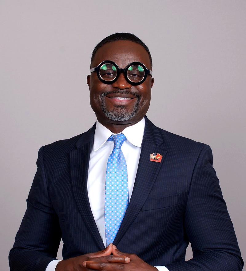 Dr. Darlingston Varr