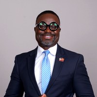 Dr. Darlingston Varr